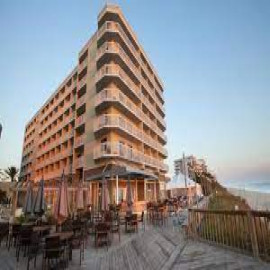 Crowne Plaza Melbourne-Oceanfront, an IHG Hotel